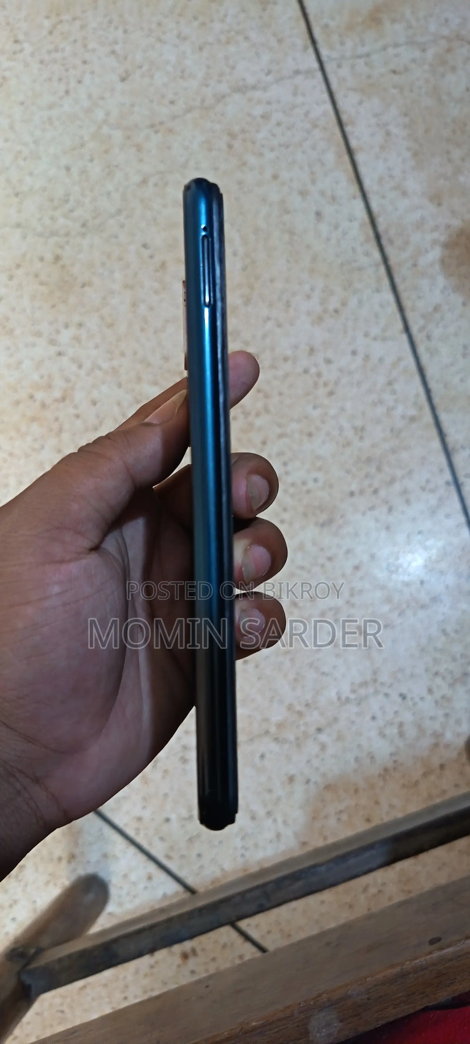 Vivo Y15 64 GB Blue