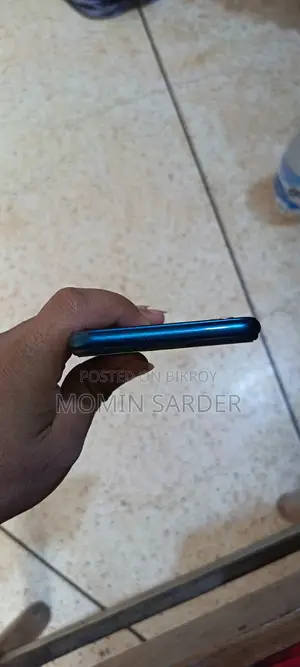 Vivo Y15 64 GB Blue