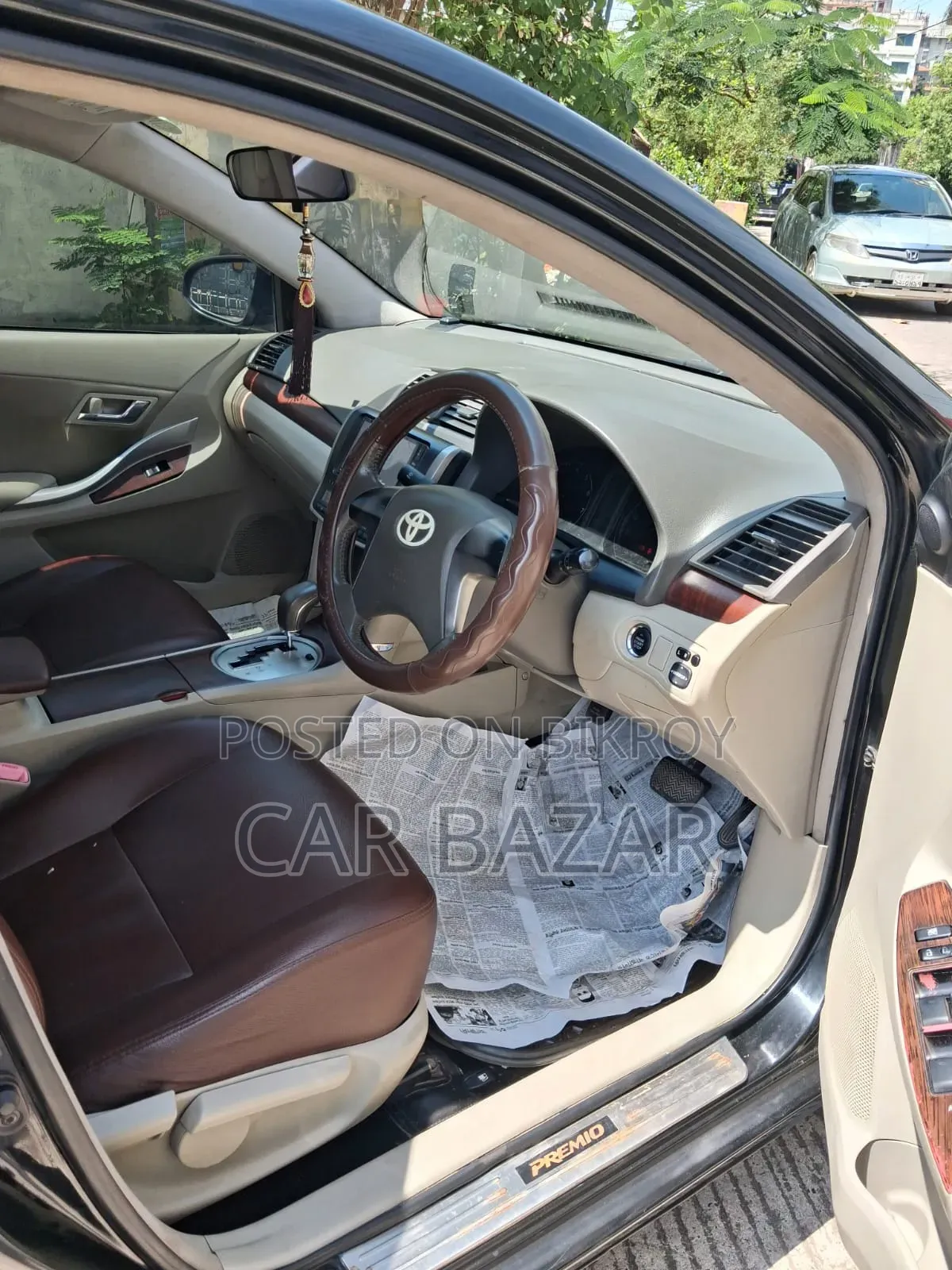 Toyota Premio 1.5 Front-Wheel Drive 2012 Black