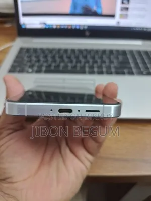 স্যামসাং গ্যালাক্সি এ ৫৫ ২৫৬ জিবি হোয়াইট