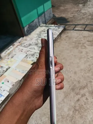 অপো এ৯৩এস ৫জি ১২৮ জিবি সিলভার