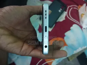 অপ্পো এ৫ ৫জি ১২৮ জিবি সাদা