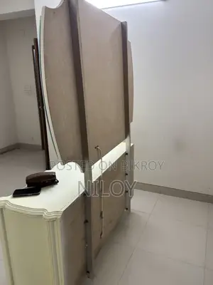 Premium Dressing Table