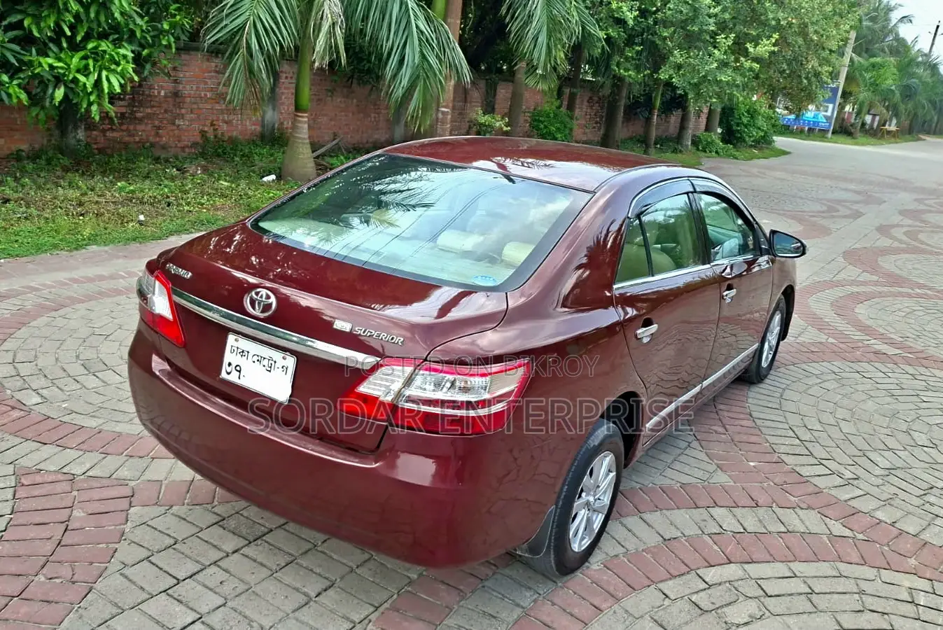 Toyota Premio 2010 Red