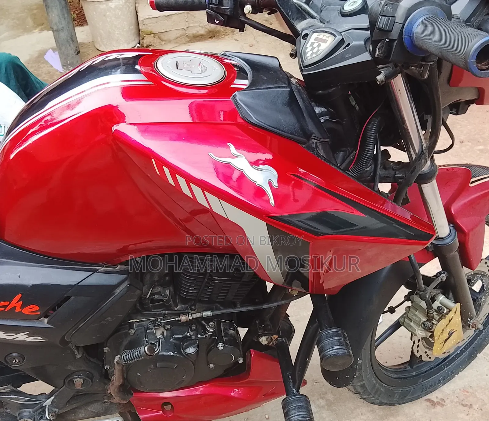 TVS Apache RTR 160 2V 2015 Red
