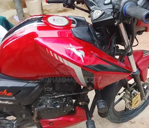 TVS Apache RTR 160 2V 2015 Red