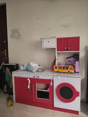 Custom Table