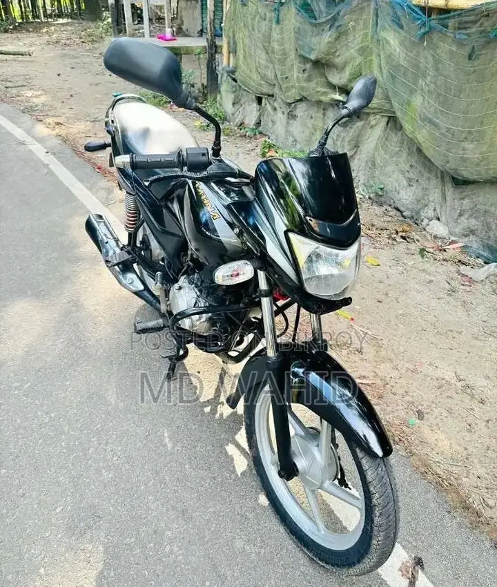 বাজাজ প্লাটিনা ১০০ ২০২১ কালো