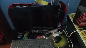 Desktop Computer Gigabyte 12GB Intel Core i3 HDD 500GB