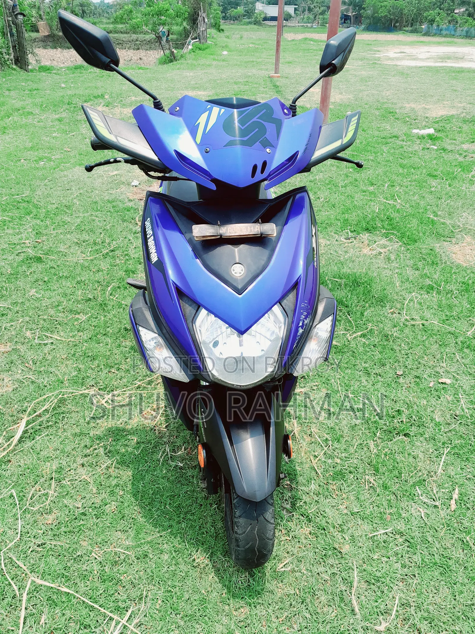 Yamaha 2021 Blue