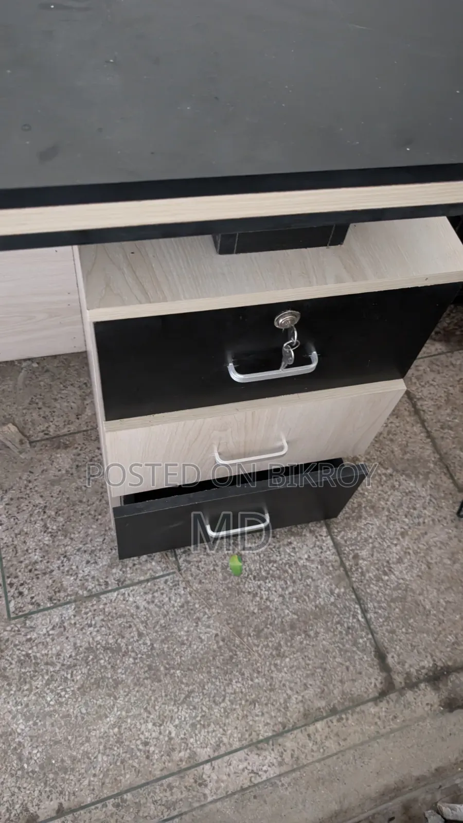 Office Desk