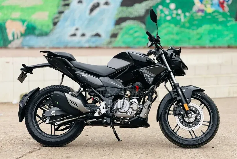 Hero Xtreme 125R 2025 Black