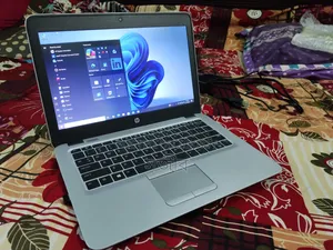 Laptop HP EliteBook 820 G4 8GB Intel Core i7 SSD 256GB