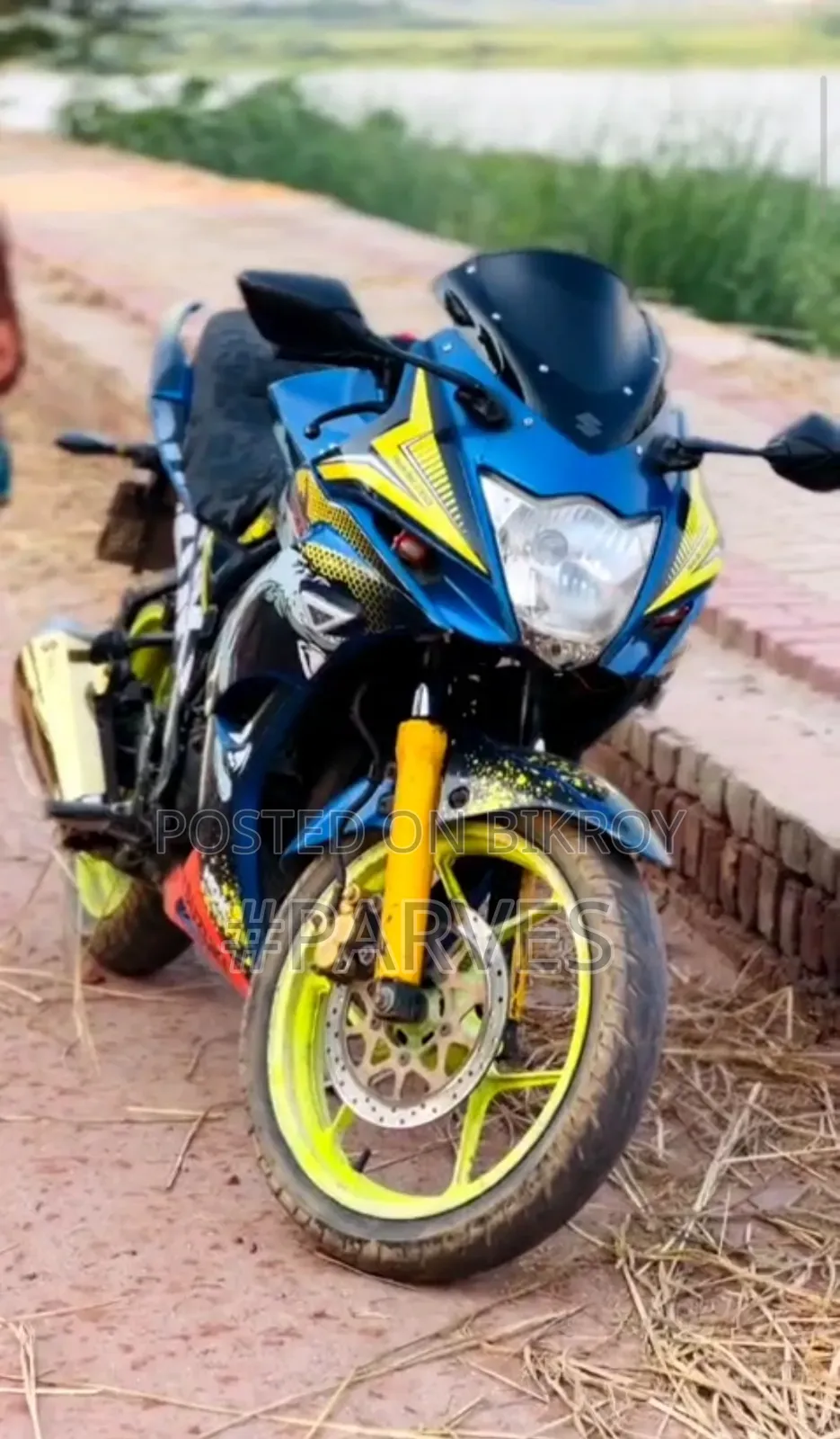 সুজুকি জিক্সার এসএফ ২০১৯ নীল
