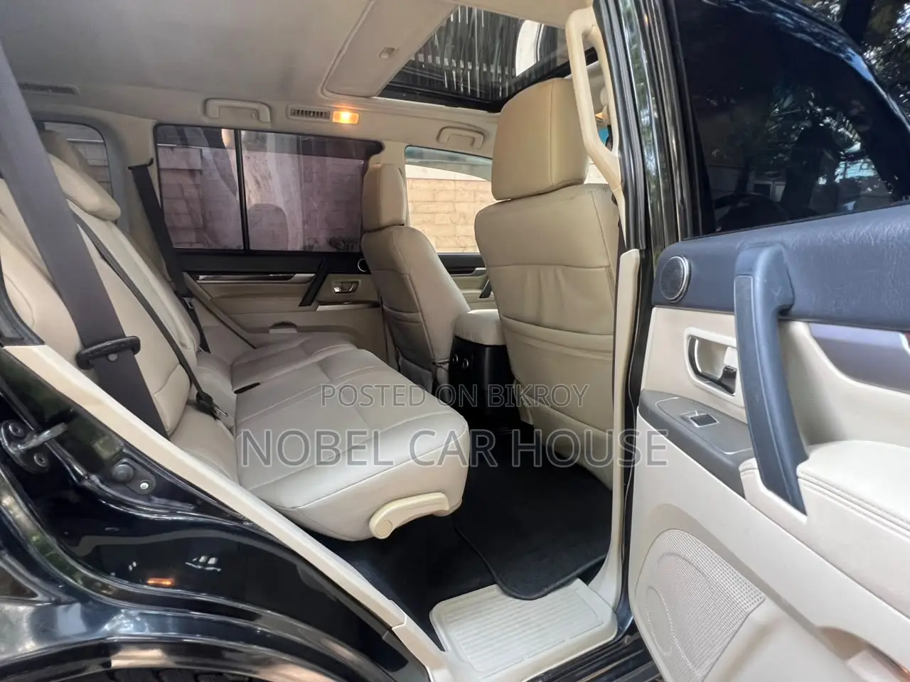 Mitsubishi Pajero 2018 Black