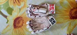 Ss Super Test Left Handed Batting Gloves