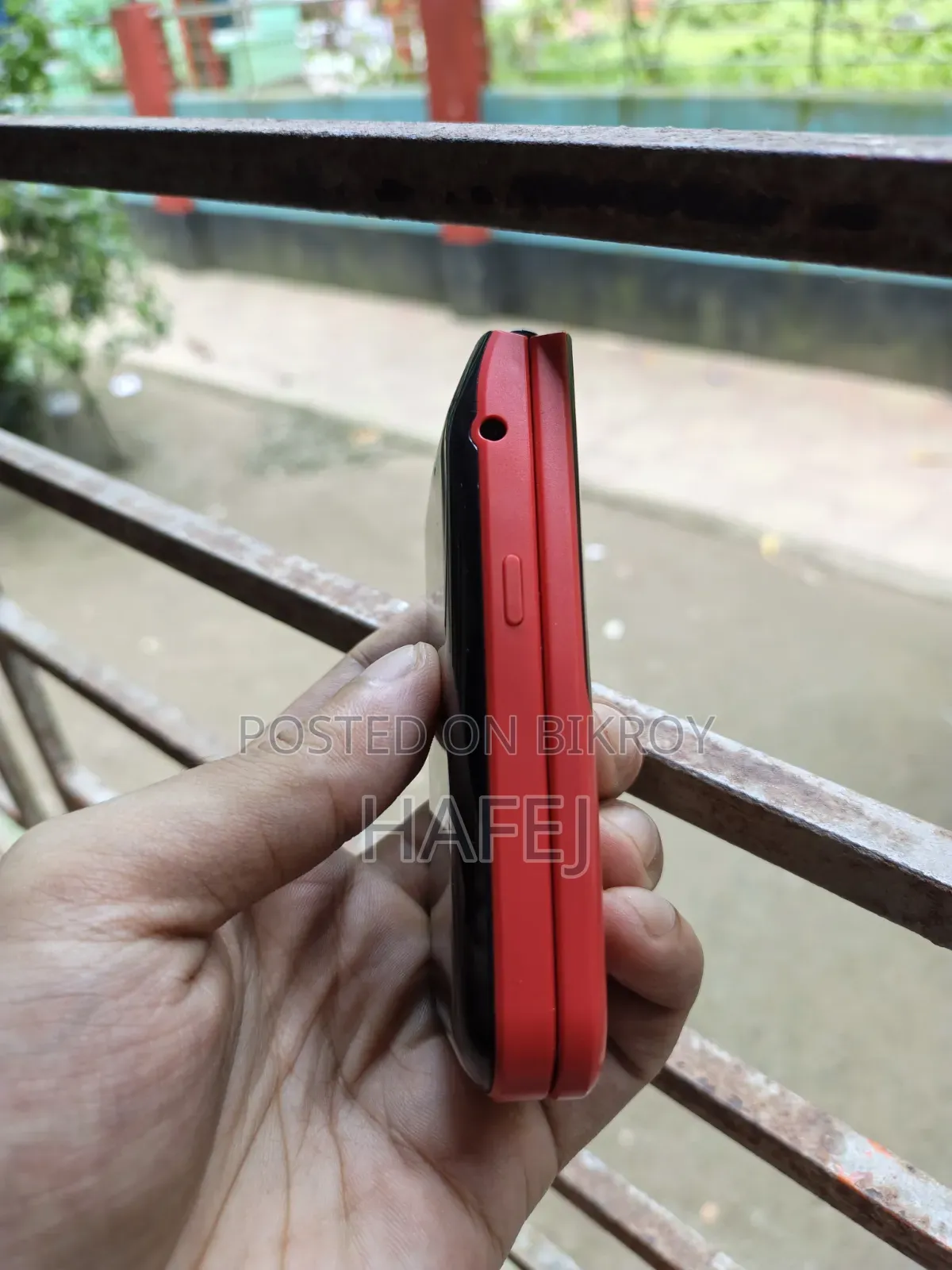 Nokia 2720 Flip 512 GB Red