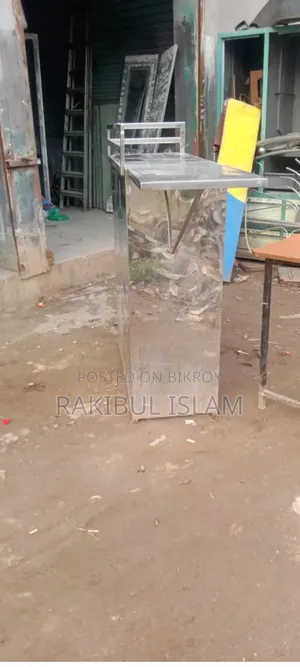 এস এস ডিসপ্লে টেবিল মুদি দোকান জুসবার সিগারেটের দোকান সবই দিতে পারবেন