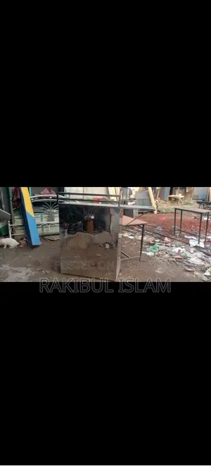 এস এস ডিসপ্লে টেবিল মুদি দোকান জুসবার সিগারেটের দোকান সবই দিতে পারবেন