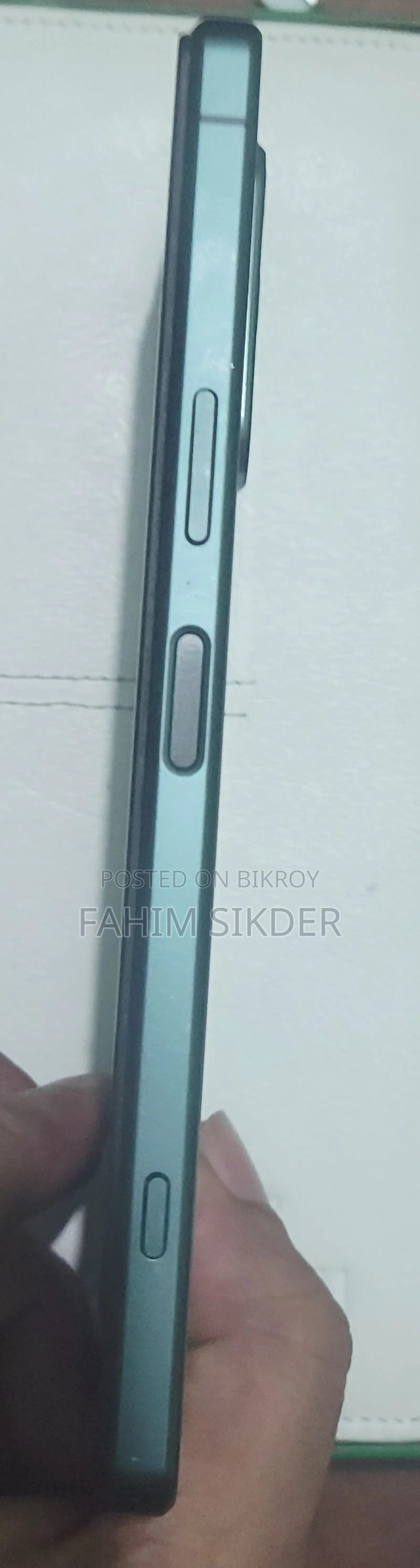 সনি এক্সপেরিয়া ৫ আইভি ১২৮ জিবি গ্রিন