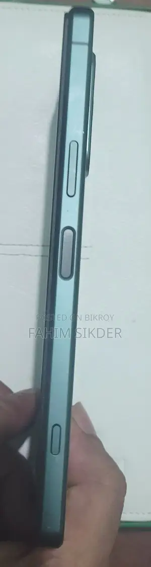 সনি এক্সপেরিয়া ৫ আইভি ১২৮ জিবি গ্রিন
