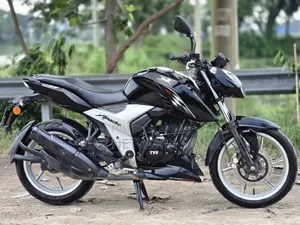TVS Apache RTR 160 4V 2021 Black
