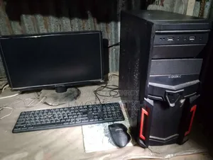 Desktop Computer 2GB Intel Core i3 HDD+SSD 128GB