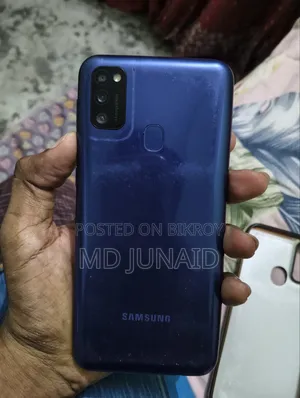 Samsung Galaxy M21 128 GB Blue