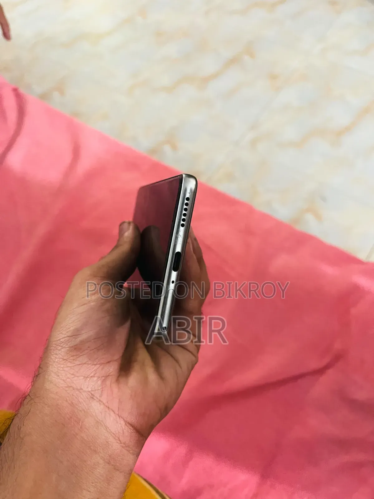 নিউ টেকনো ক্যামন ৪০ ২৫৬ জিবি সিলভার
