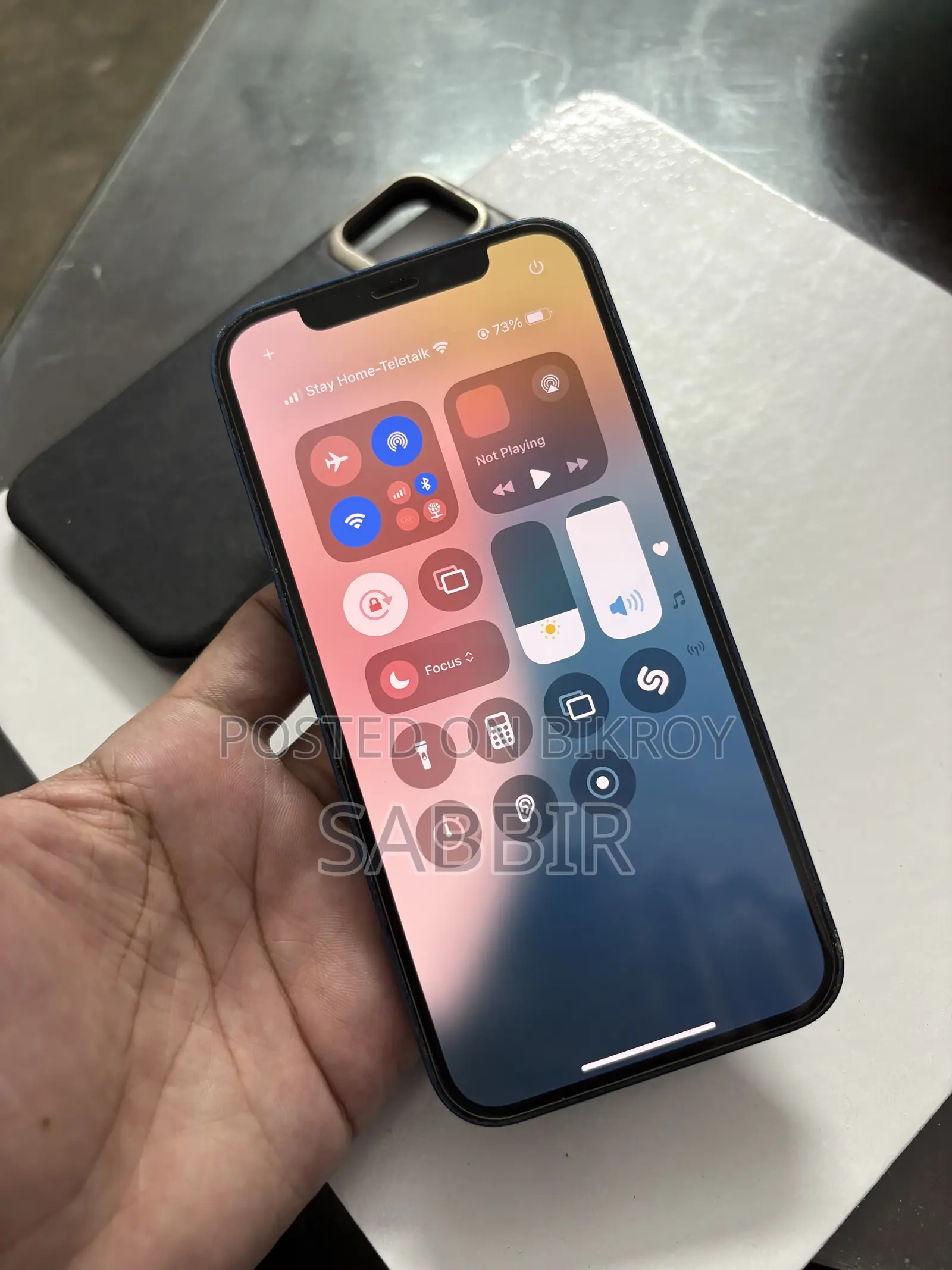 New Apple iPhone 12 64 GB Blue