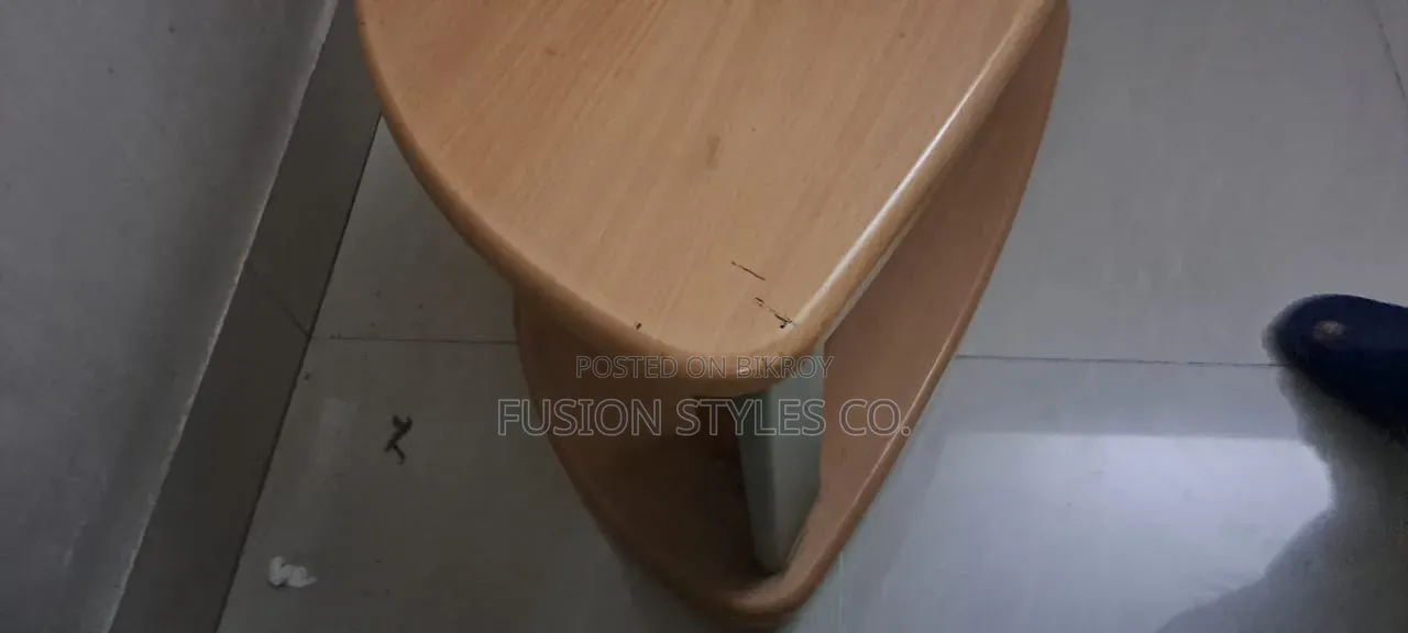 OTOBI TV Trolley for Sale (Fresh Condition)