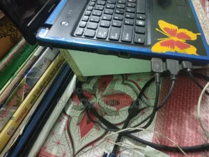Laptop Lenovo G570 4GB Intel Core i3 1TB HDD