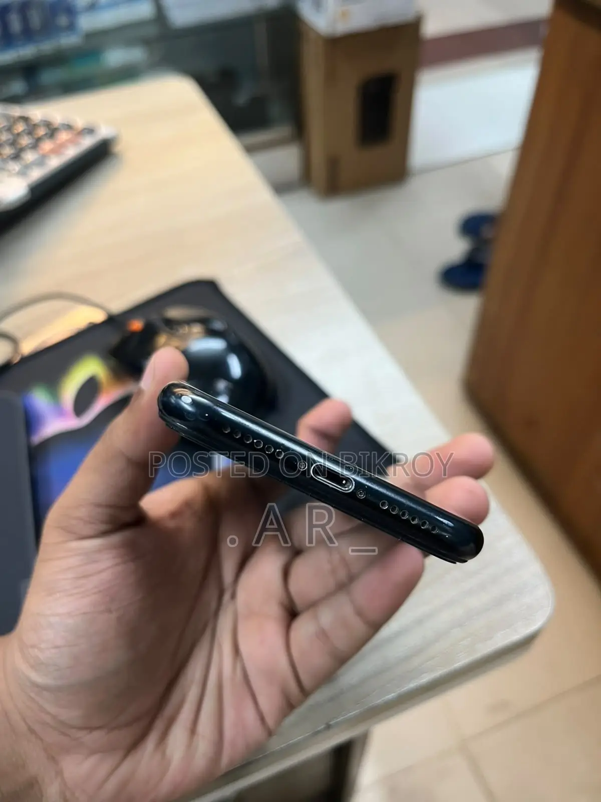 Apple iPhone XR 64 GB Black