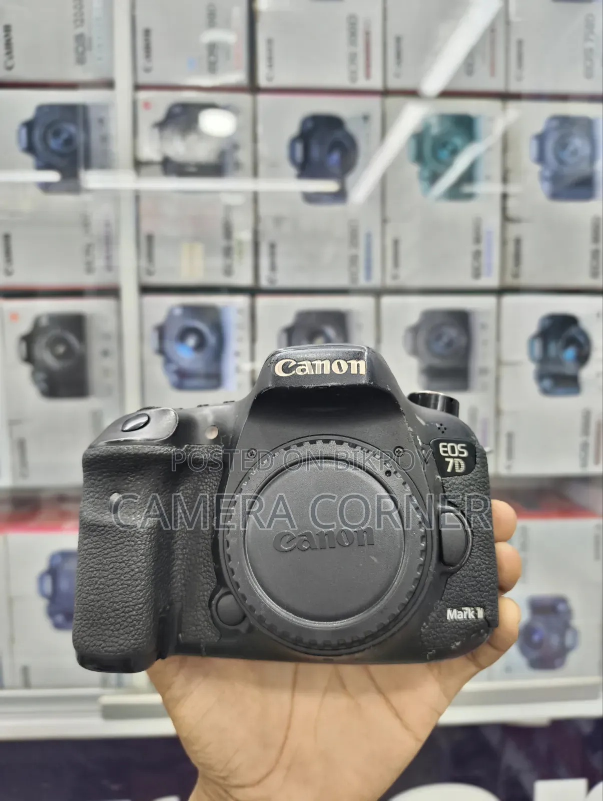 Canon 7D Mark 2 Camera