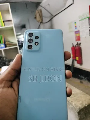 স্যামসাং গ্যালাক্সি এ৫২ ১২৮ জিবি