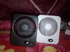 পোর্টেবল টেবল টপ ফ্যান (মিনি চার্জার ফ্যান)