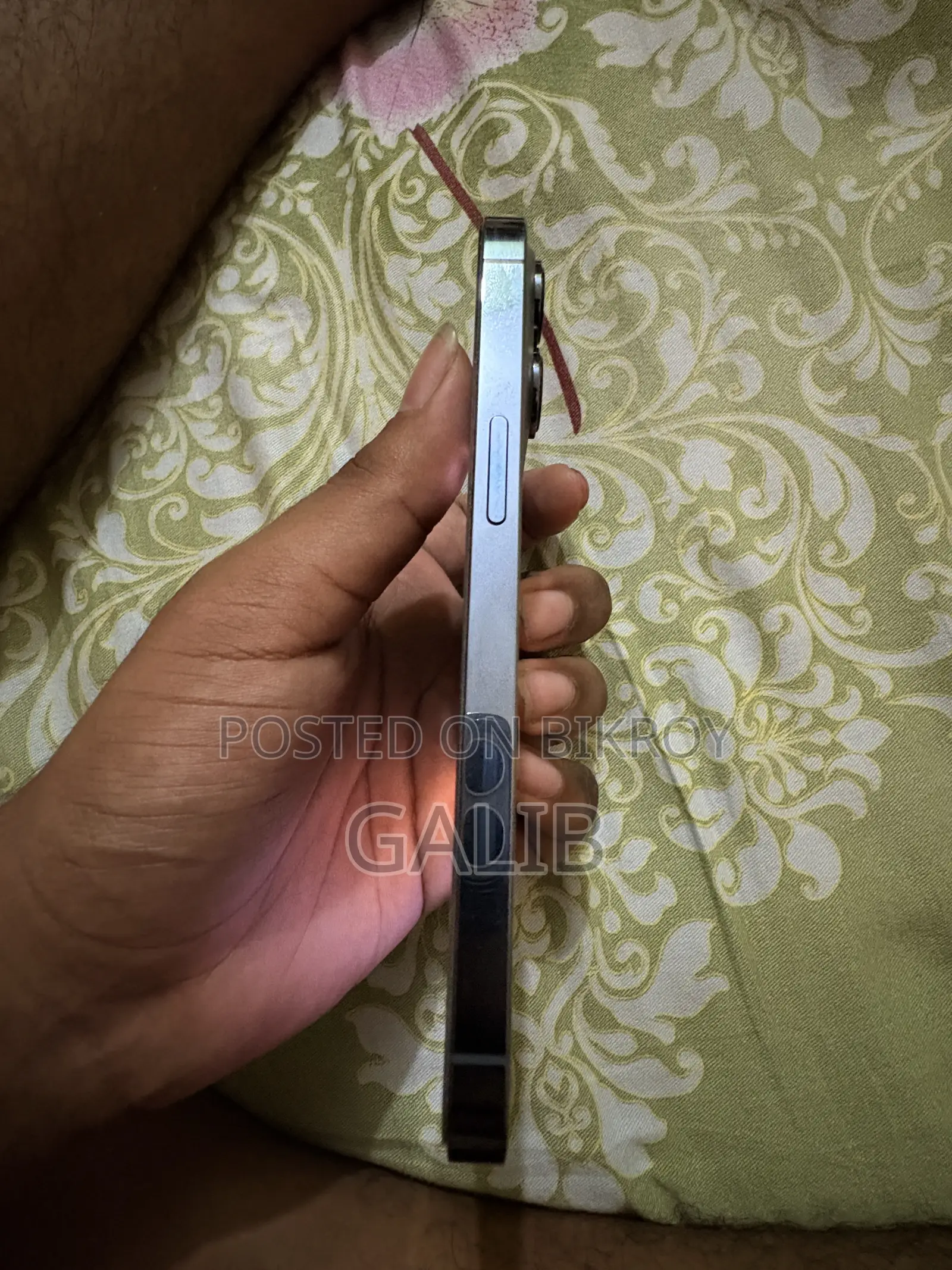 অ্যাপল আইফোন ১৩ প্রো ১২৮ জিবি নীল