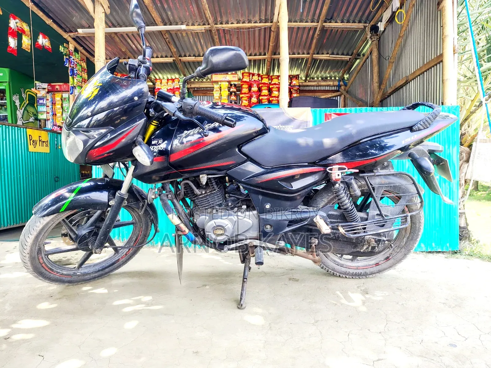 বাজাজ পালসার ১৫০ ২০২০ কালো