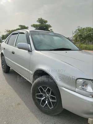 টয়োটা স্প্রিন্টার ২০০০ সিলভার