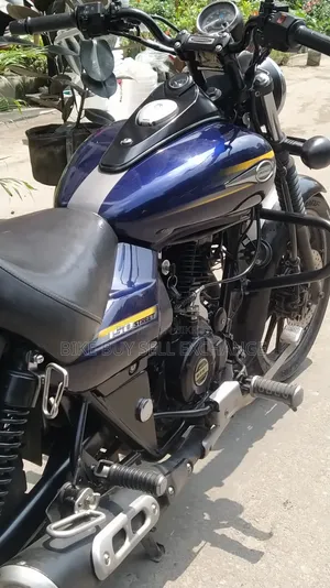 বাজাজ এভেঞ্জার ১৫০ স্ট্রিট ২০১৯ ব্লু