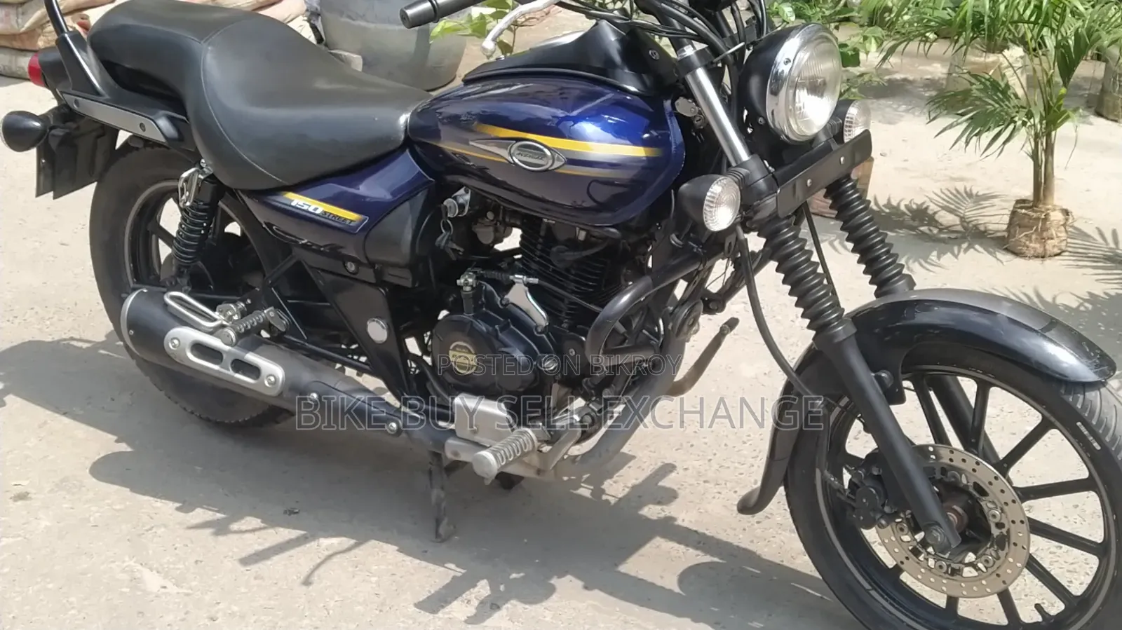 বাজাজ এভেঞ্জার ১৫০ স্ট্রিট ২০১৯ ব্লু