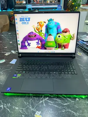 New Laptop Asus ROG Strix SCAR 18 64GB Intel Core Ultra 9 SSD 2T