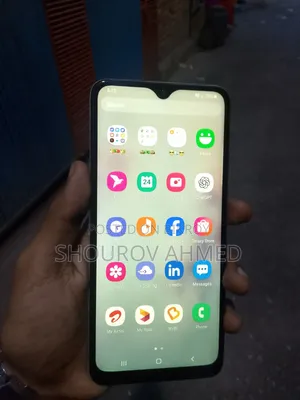 Samsung Galaxy A70 128 GB White