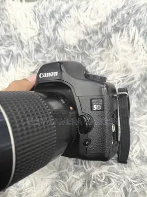 Canon 5D Classic With 75-300mm Zoom Lens