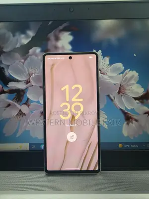 গুগল পিক্সেল ৭ ১২৮ জিবি হোয়াইট