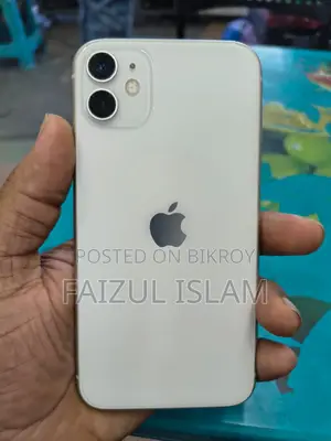 অ্যাপল আইফোন ১১ ১২৮ জিবি হোয়াইট