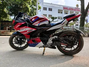 Honda CBR 2017 Red