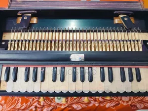 Harmonium Sell Hobe