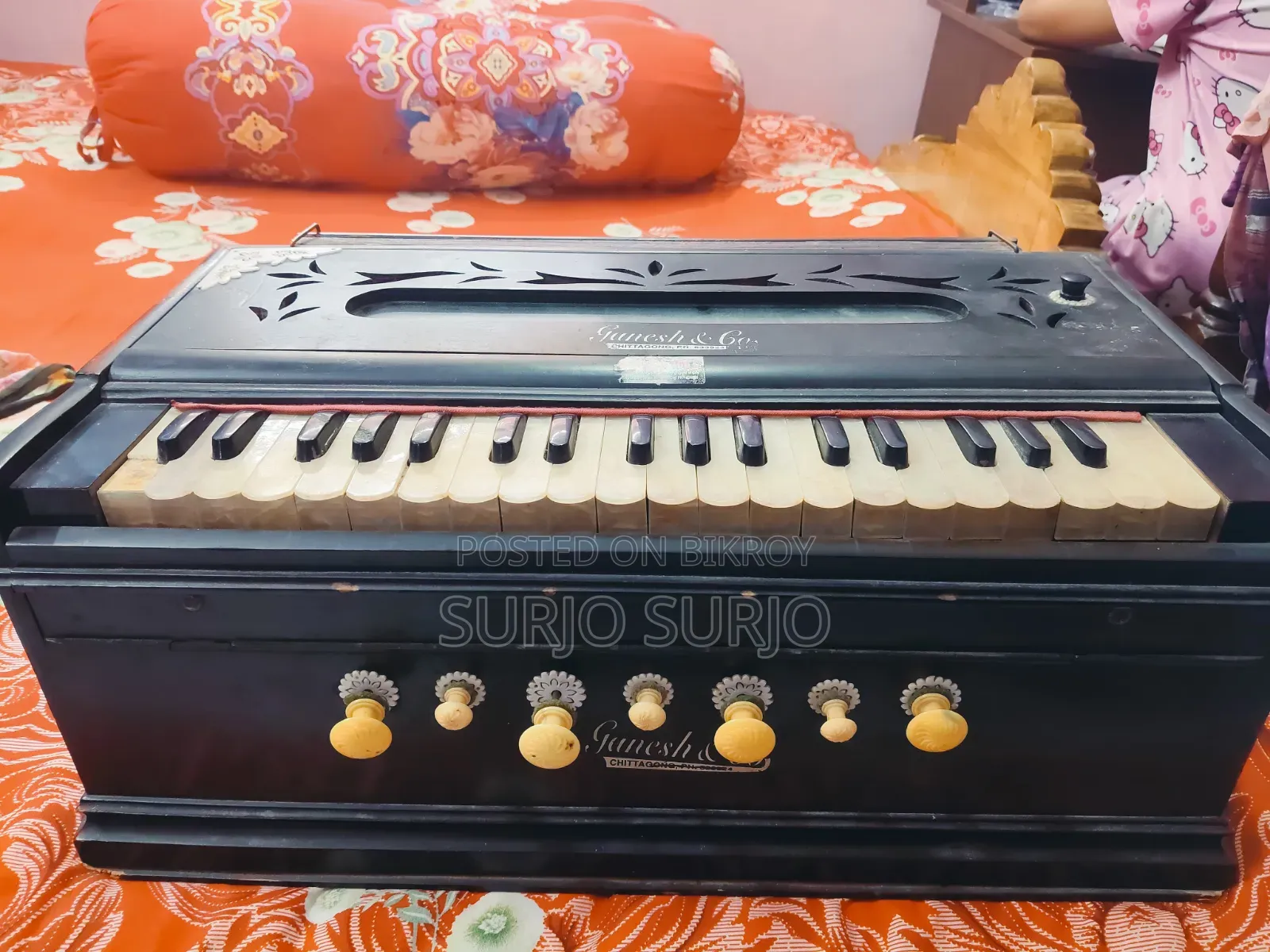 Harmonium Sell Hobe