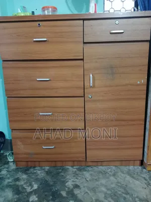 ফরমি কার ওয়ারড্রব